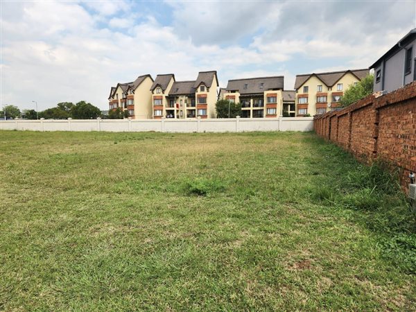 951 m² Land available in Zambezi Country Estate