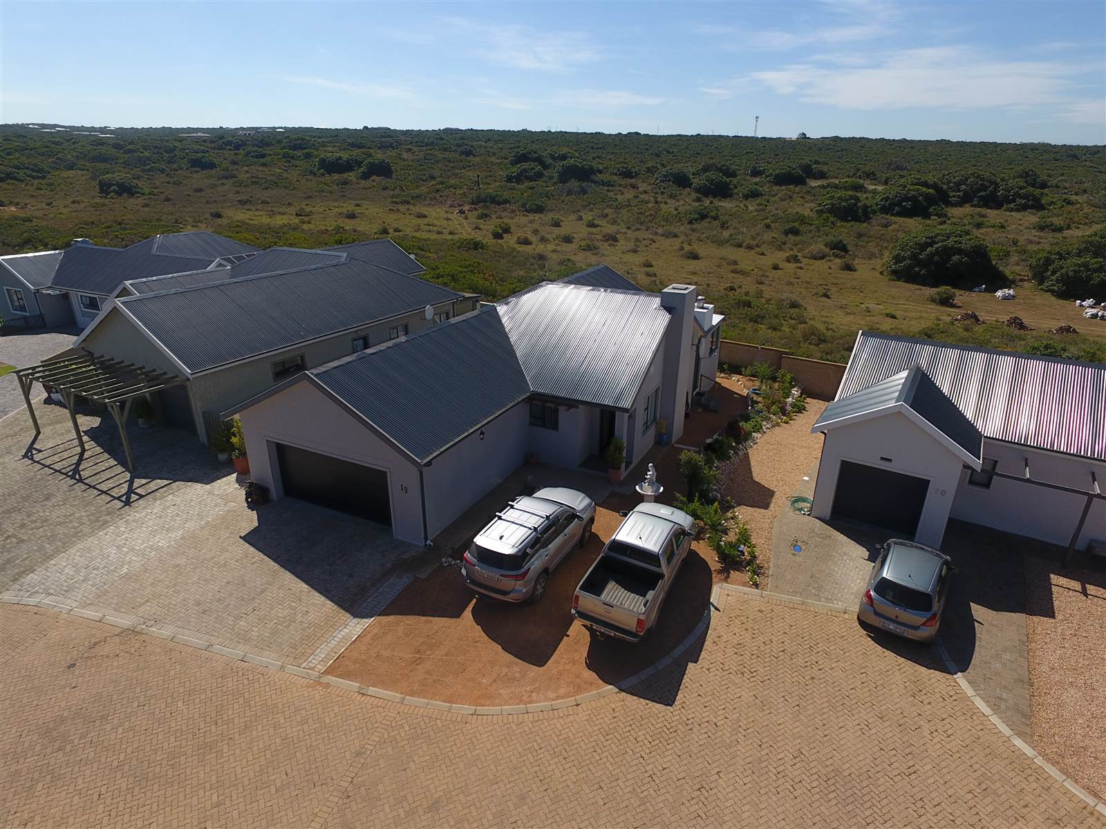 3 Bed House in Stilbaai photo number 7