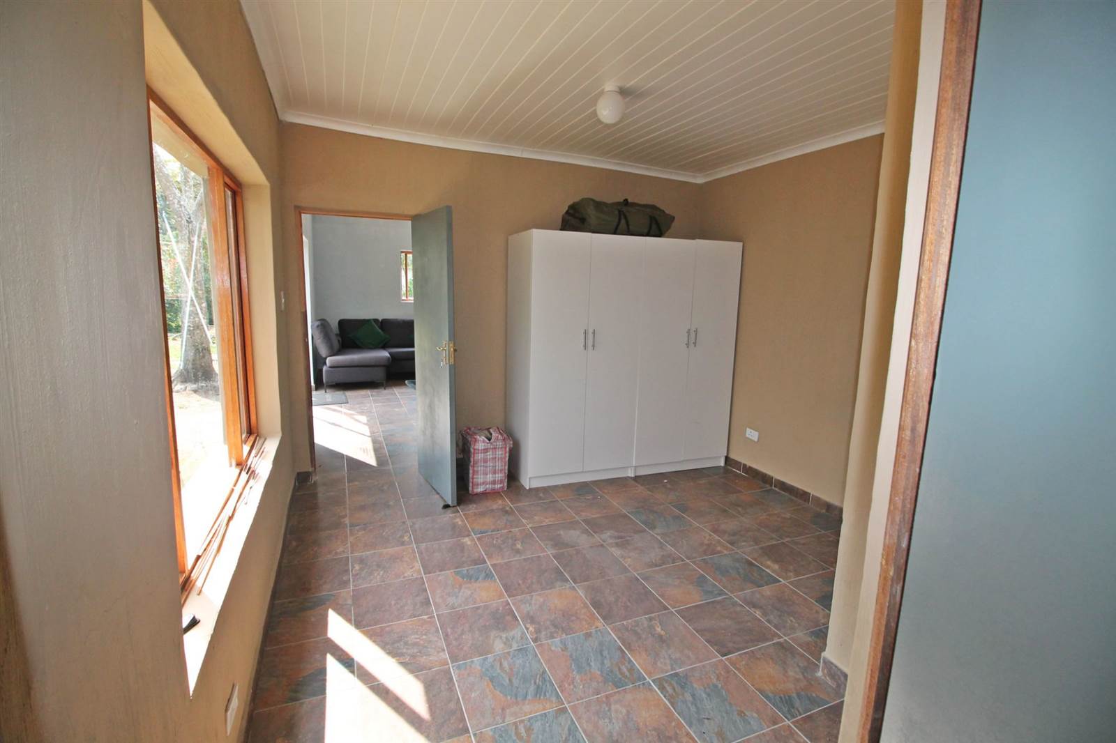 2 Bed House in Bathurst and Surrounds photo number 8