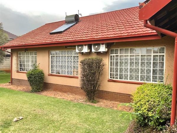 3 Bed House in Parkrand