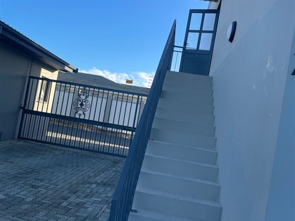 2 Bedroom Townhouse 2 Bedroom Townhouse