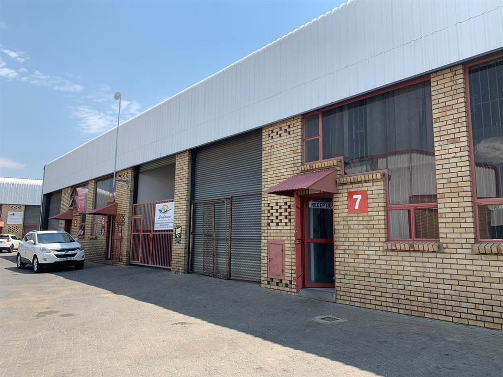 218  m² Industrial space in Jet Park photo number 2