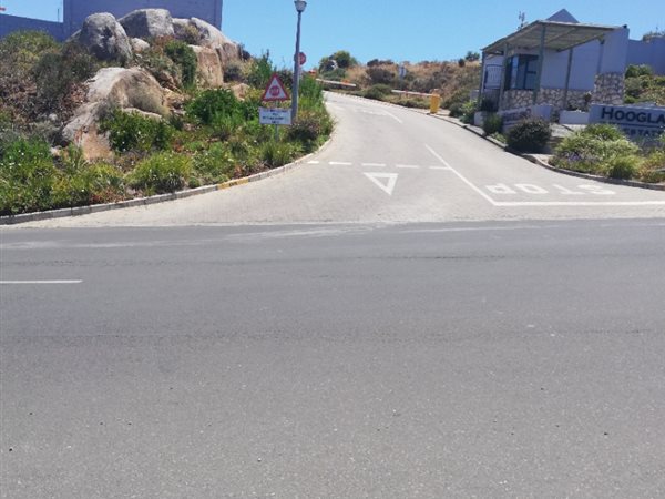 693 m² Land available in Saldanha