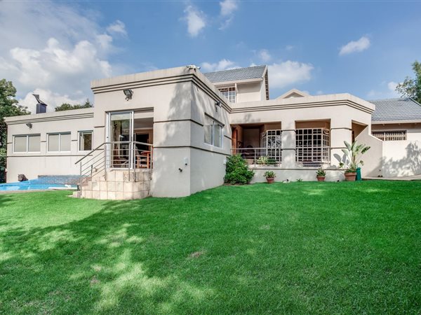 6 Bed House in Lonehill