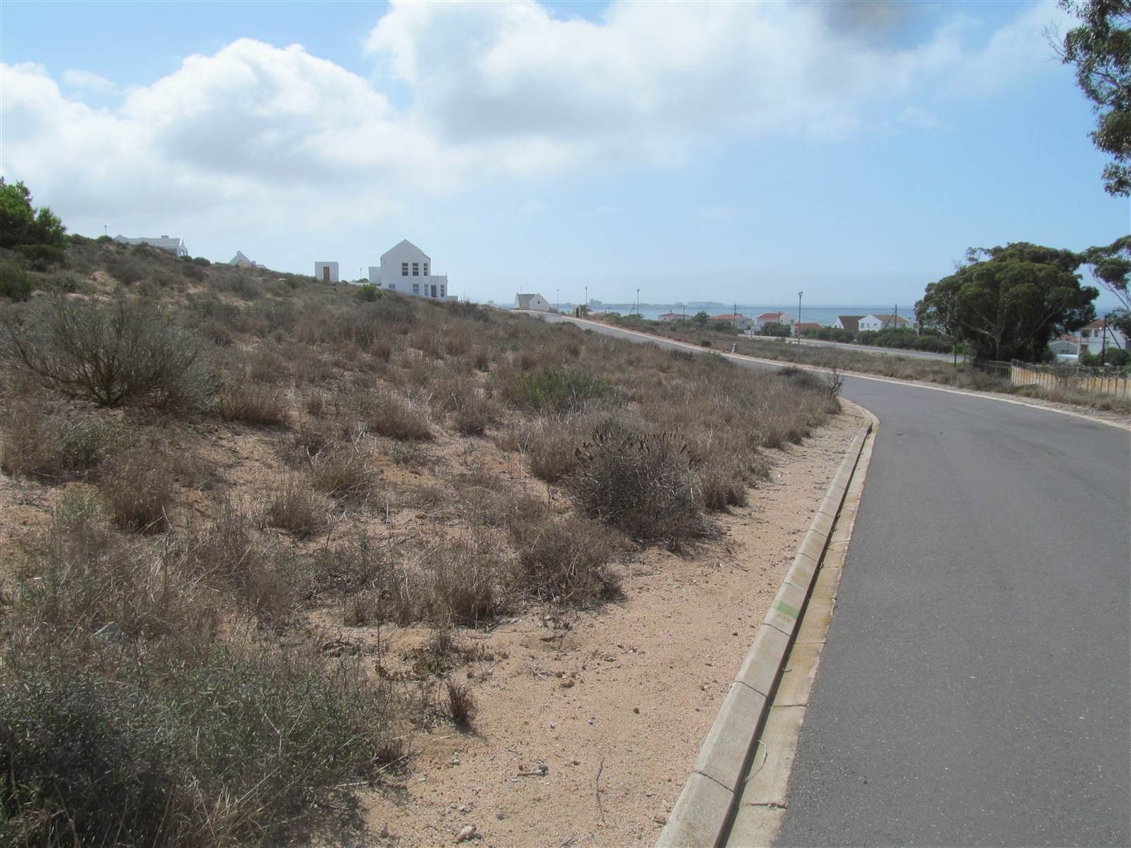 899 m² Land available in Britannica Heights photo number 3