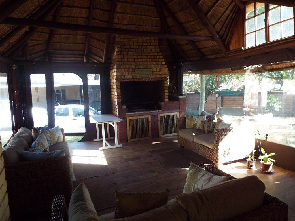 3 Bed House in Witbank photo number 13