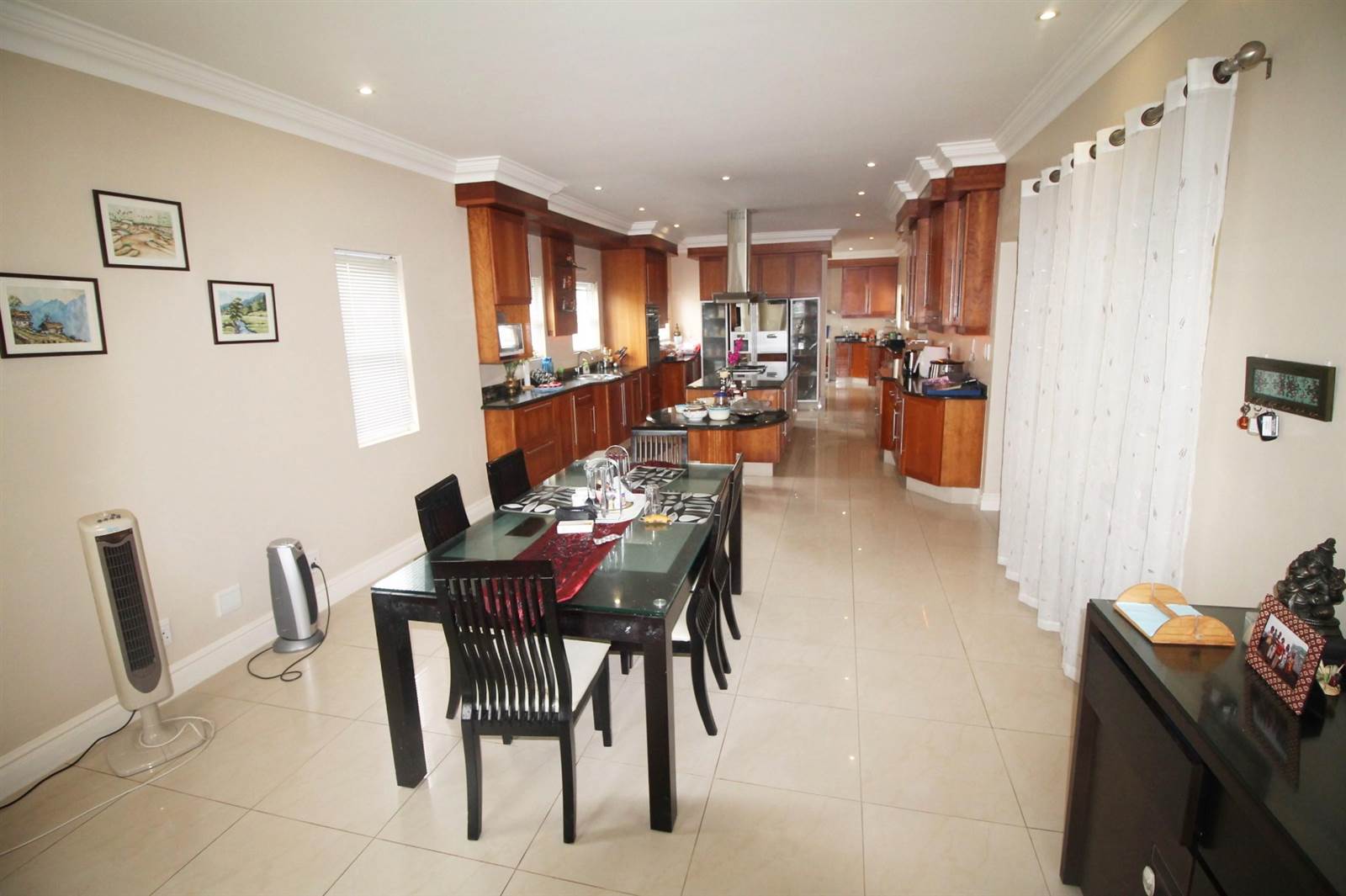 4 Bed House in Mt Edgecombe Estate 1 & 2 photo number 4