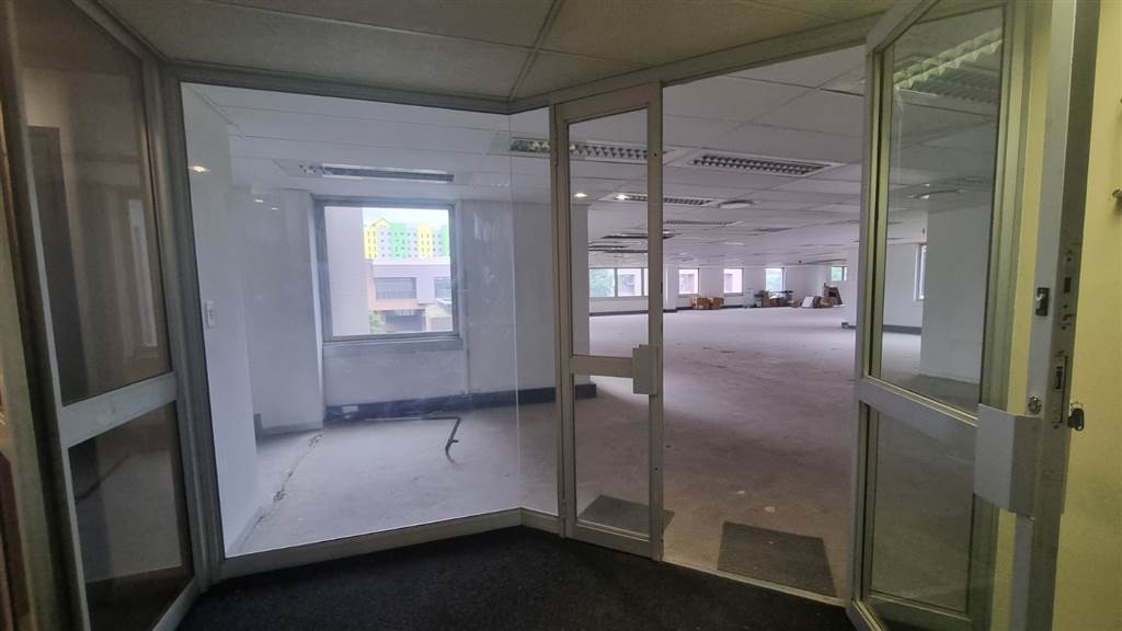 544  m² Commercial space in Hatfield photo number 5