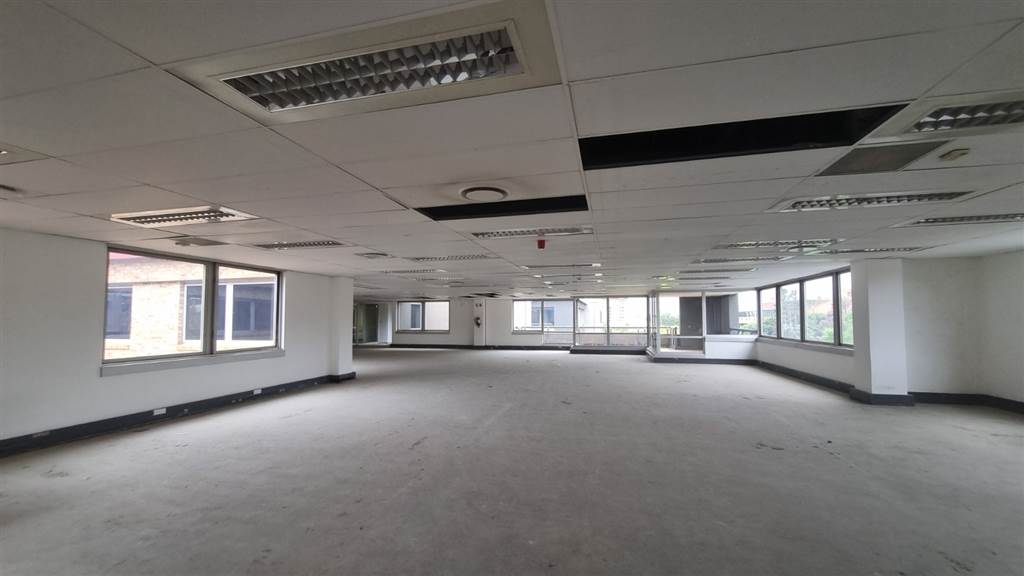 544  m² Commercial space in Hatfield photo number 10