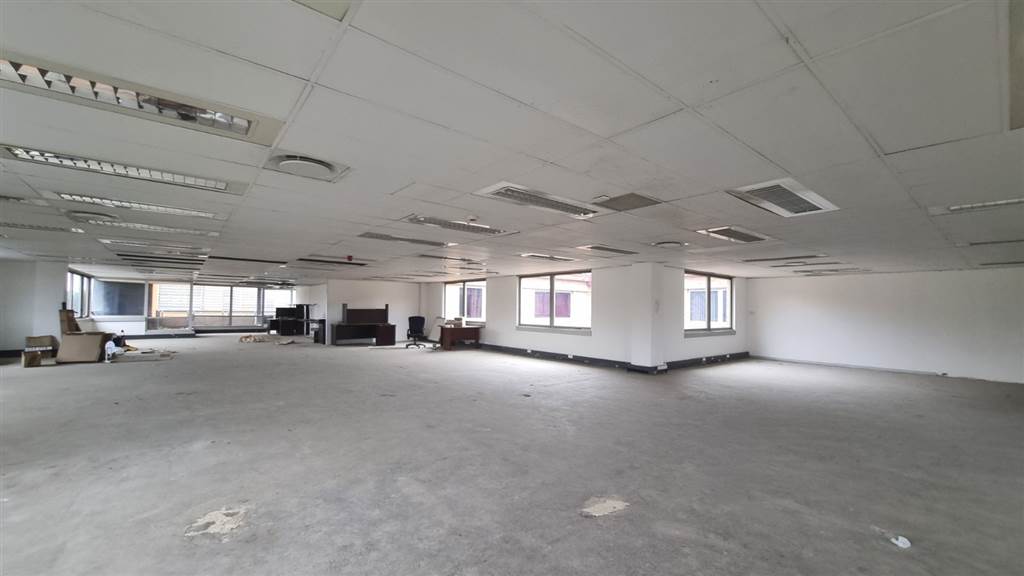 544  m² Commercial space in Hatfield photo number 12