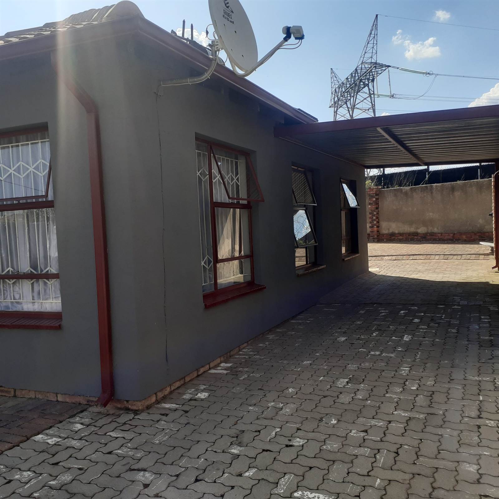 3 Bed House in Kaalfontein photo number 2