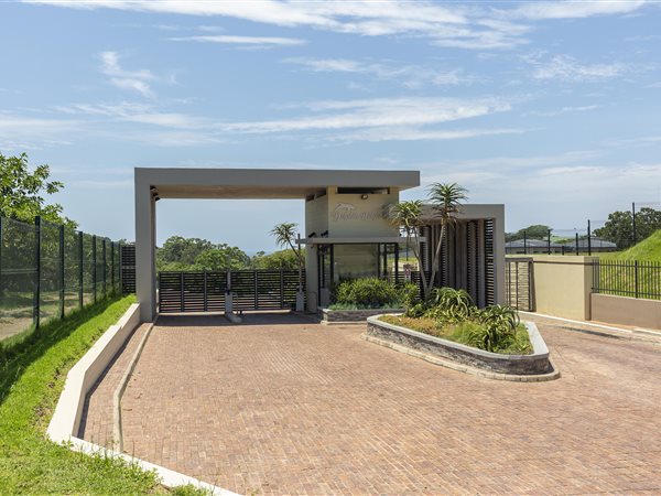 944 m² Land available in Salt Rock