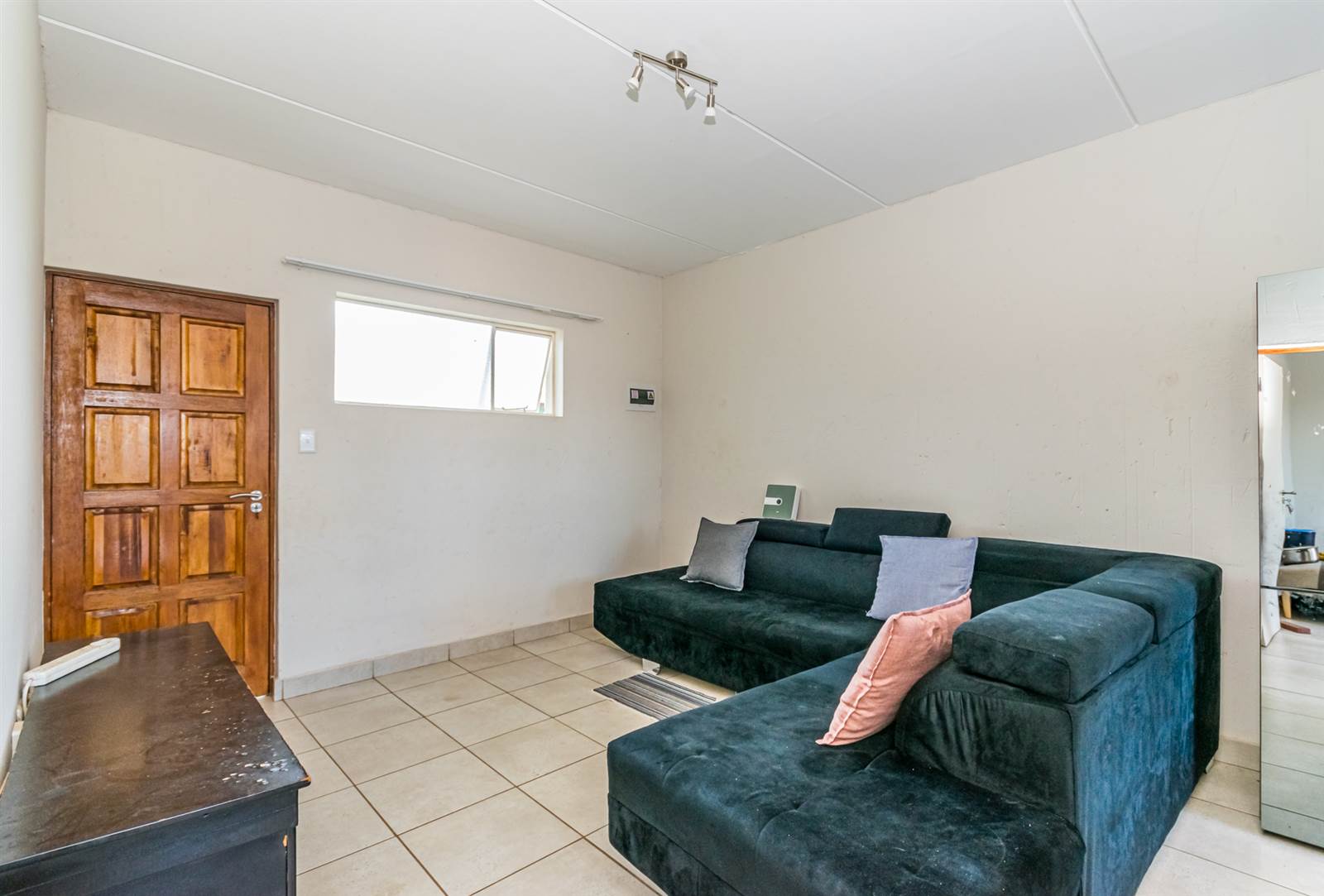 2 Bed House in Protea Glen photo number 15