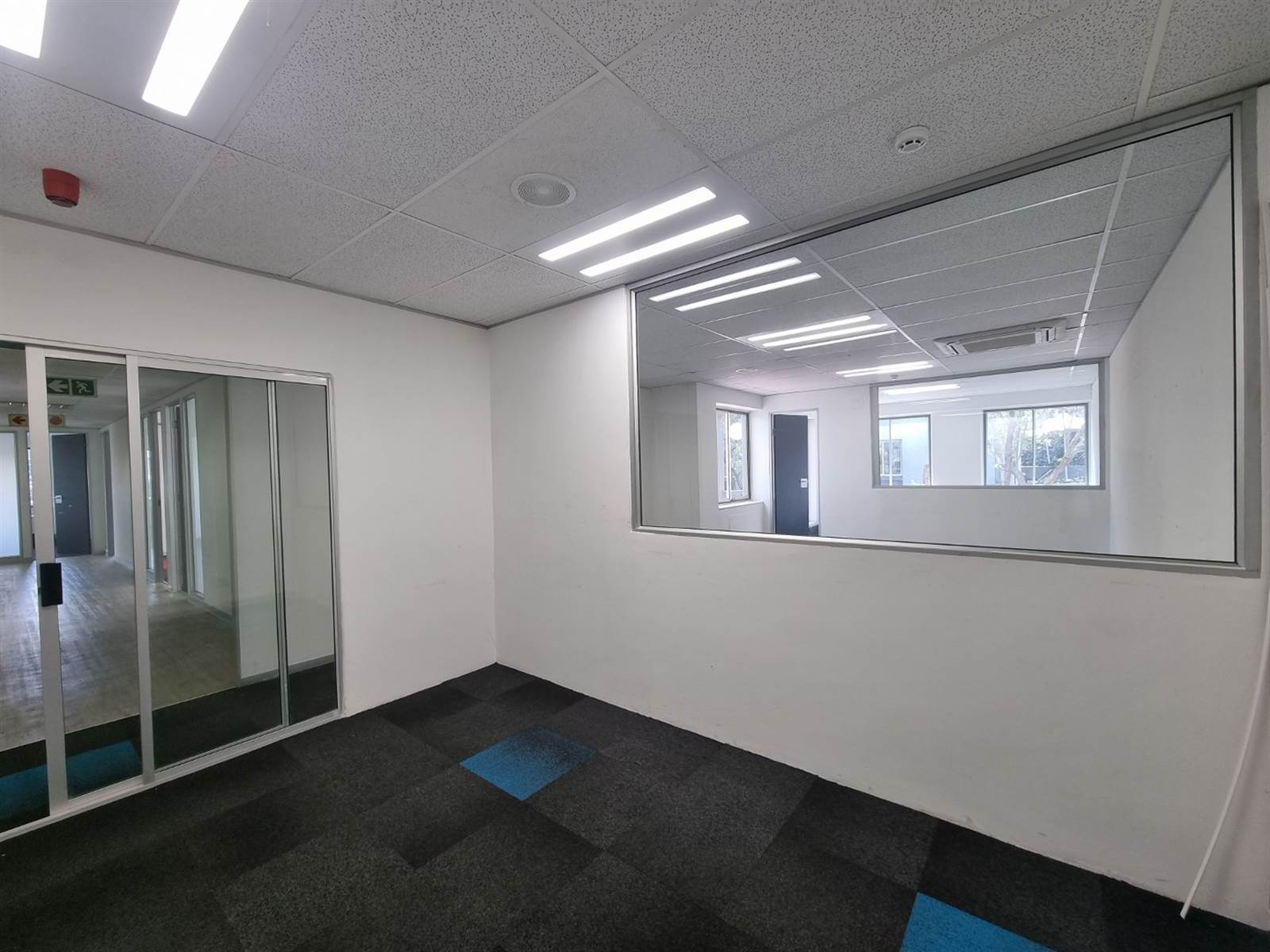588  m² Commercial space in Woodmead photo number 5