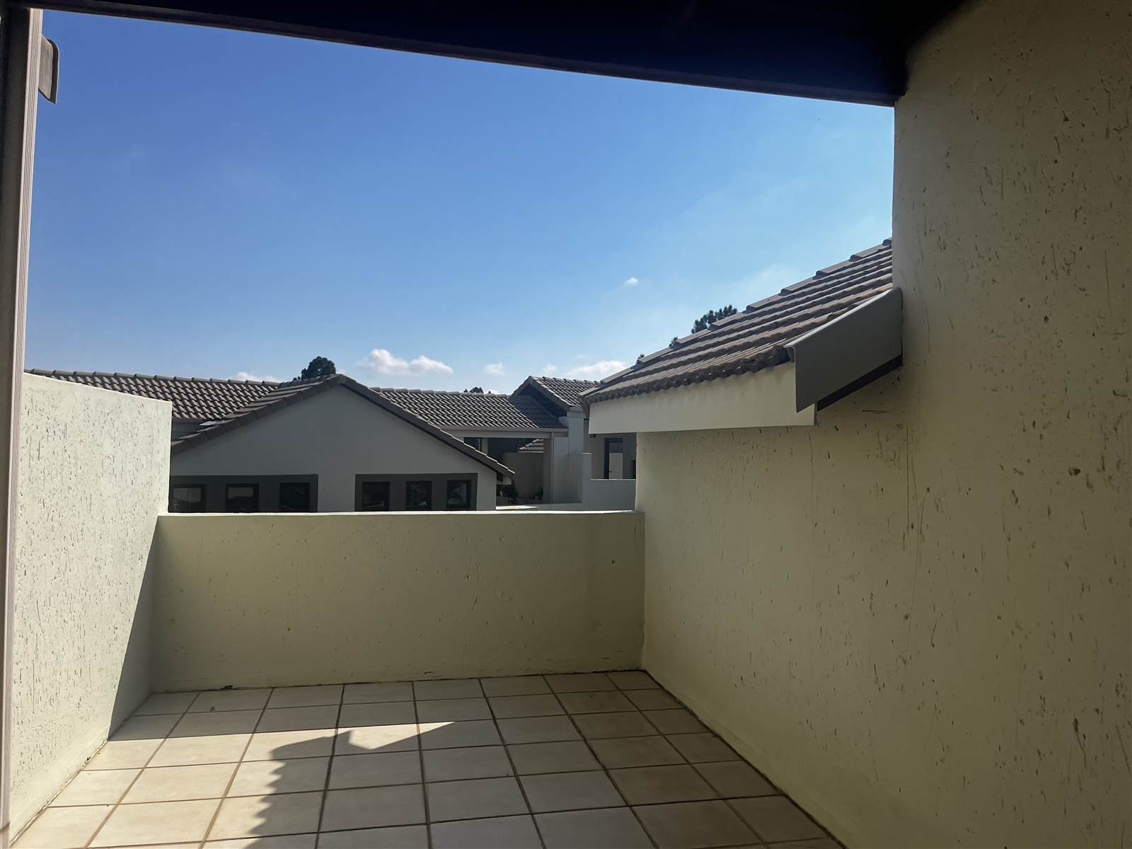 2 Bed Apartment in Fourways photo number 20