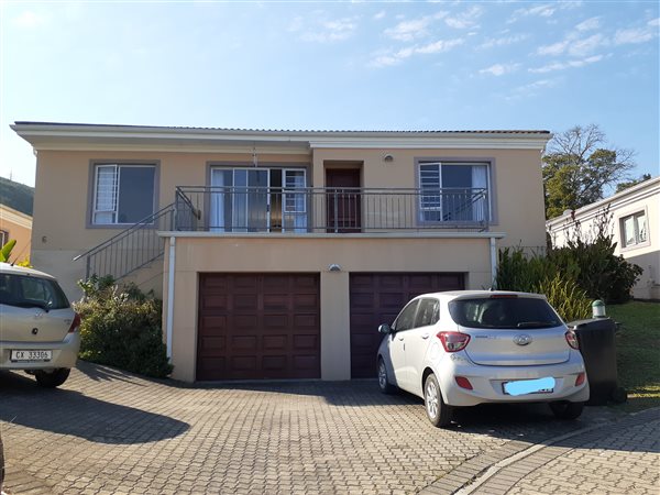 3 Bedroom Townhouse 3 Bedroom Townhouse