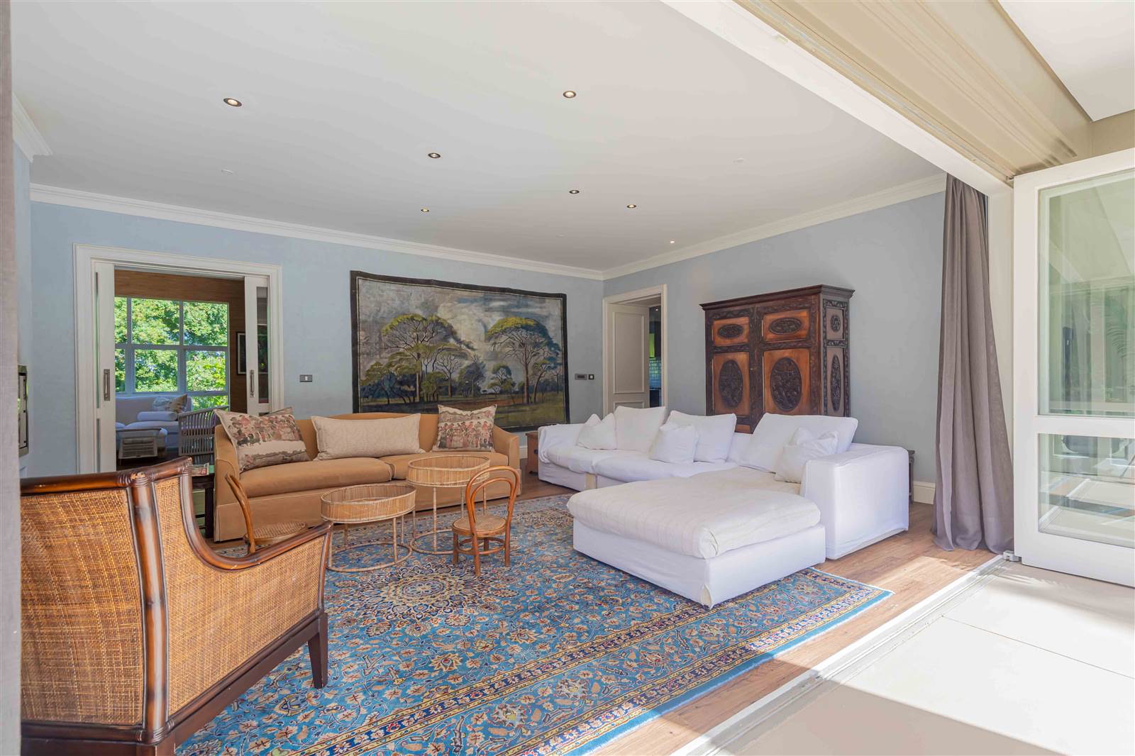 6 Bed House in Constantia photo number 9