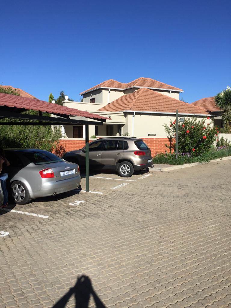 3 Bed Cluster in Fourways photo number 20