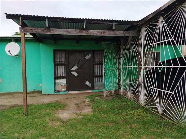 3 Bedroom House 3 Bedroom House