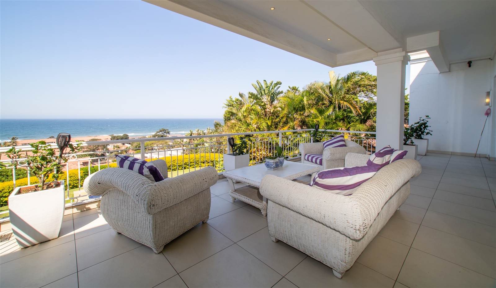 4 Bed House in Umhlanga Rocks photo number 15
