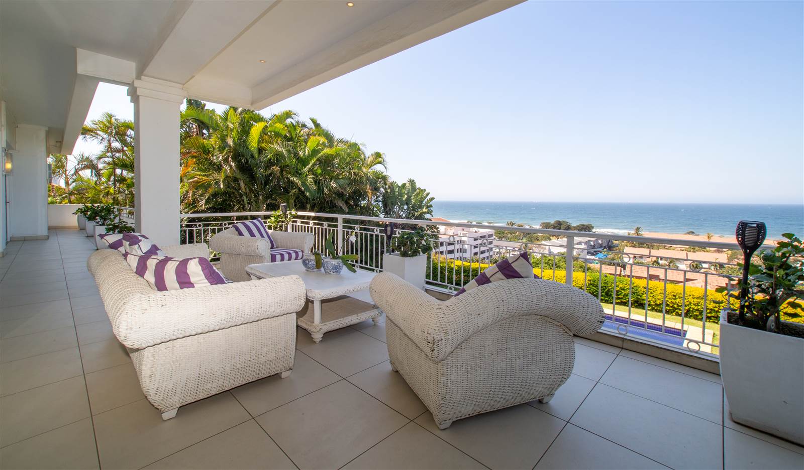 4 Bed House in Umhlanga Rocks photo number 16