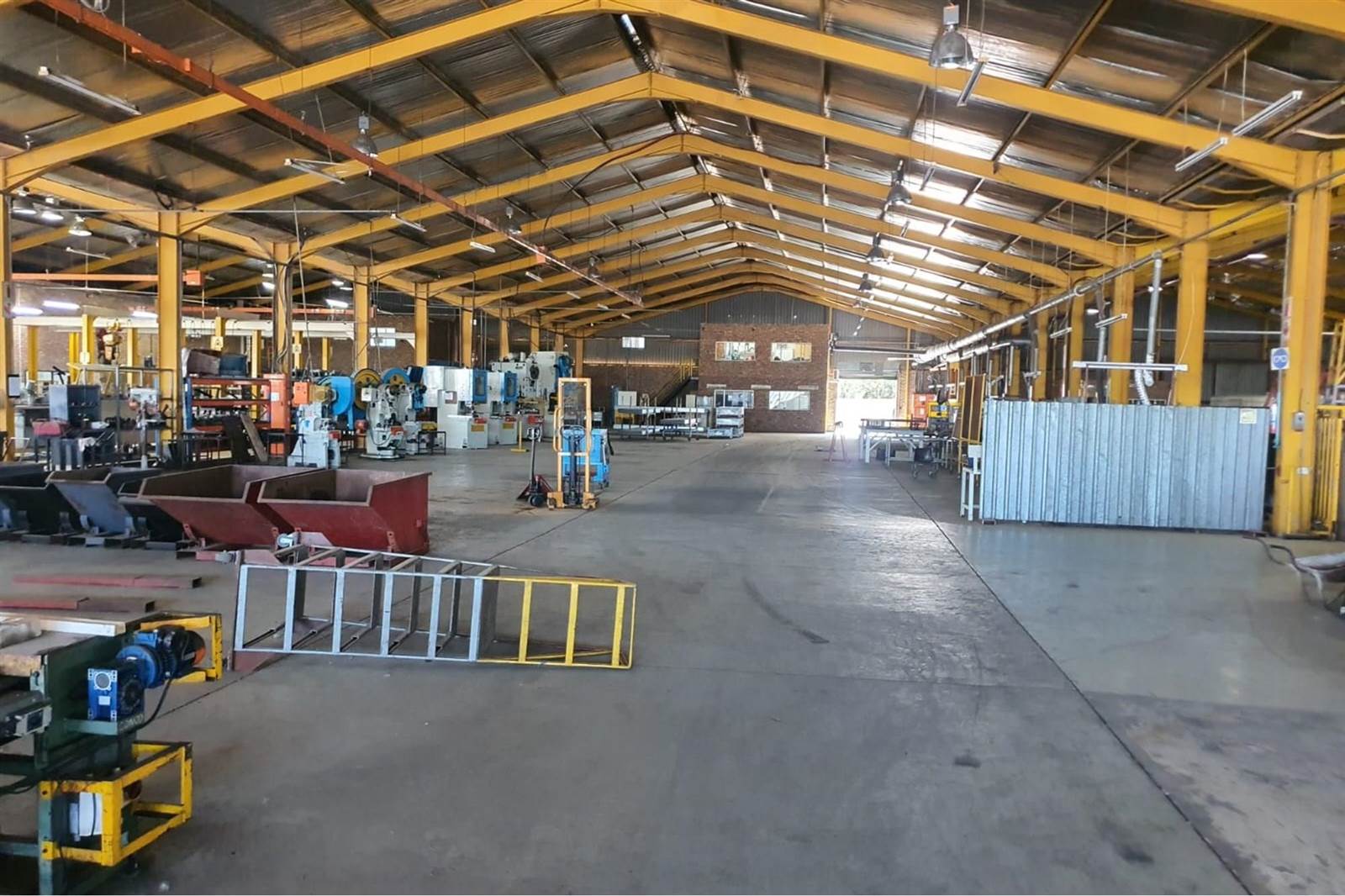 6401  m² Industrial space in Perseverance Industrial photo number 1