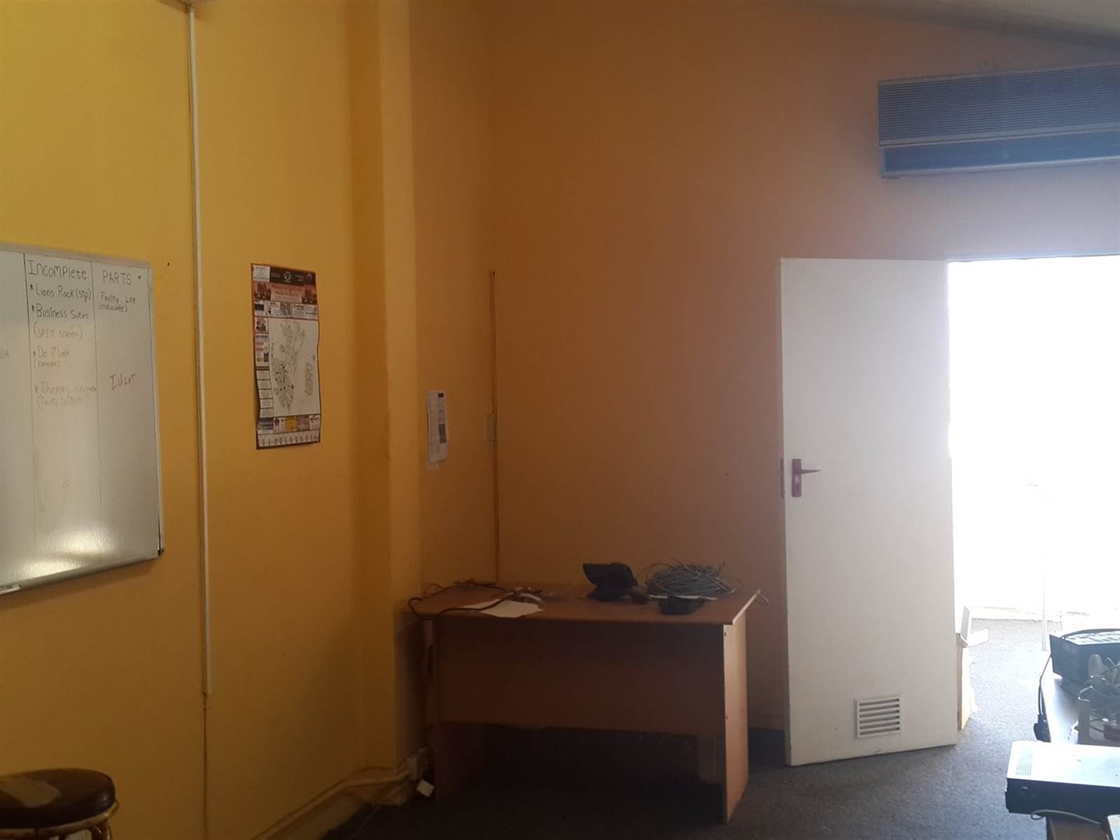 400  m² Commercial space in Bloemfontein photo number 9