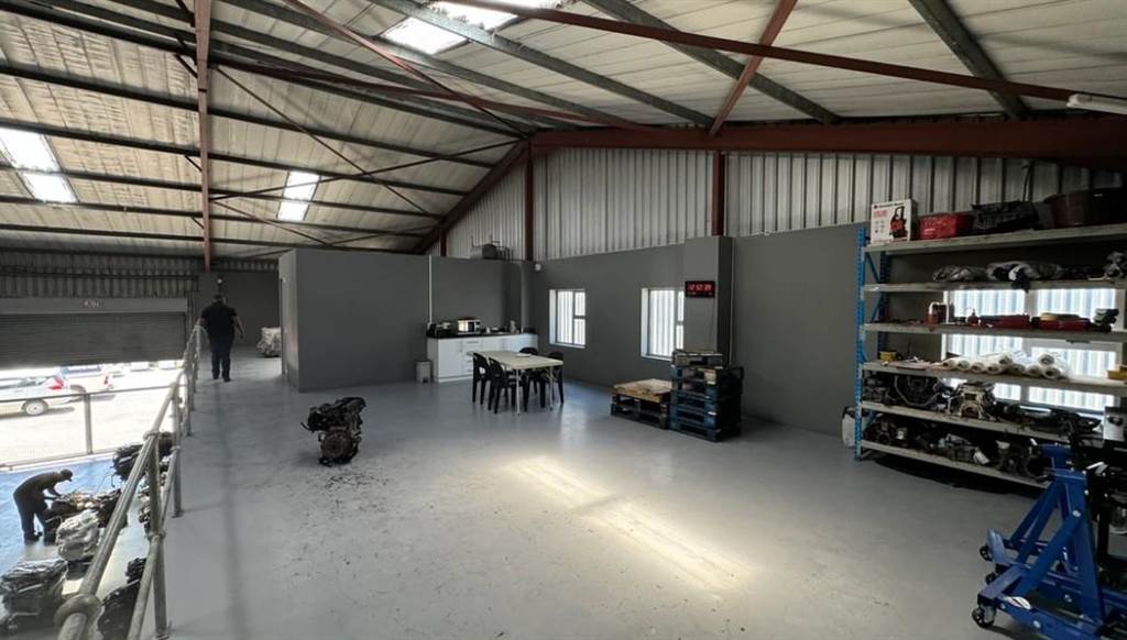 640  m² Industrial space in Greenbushes photo number 3
