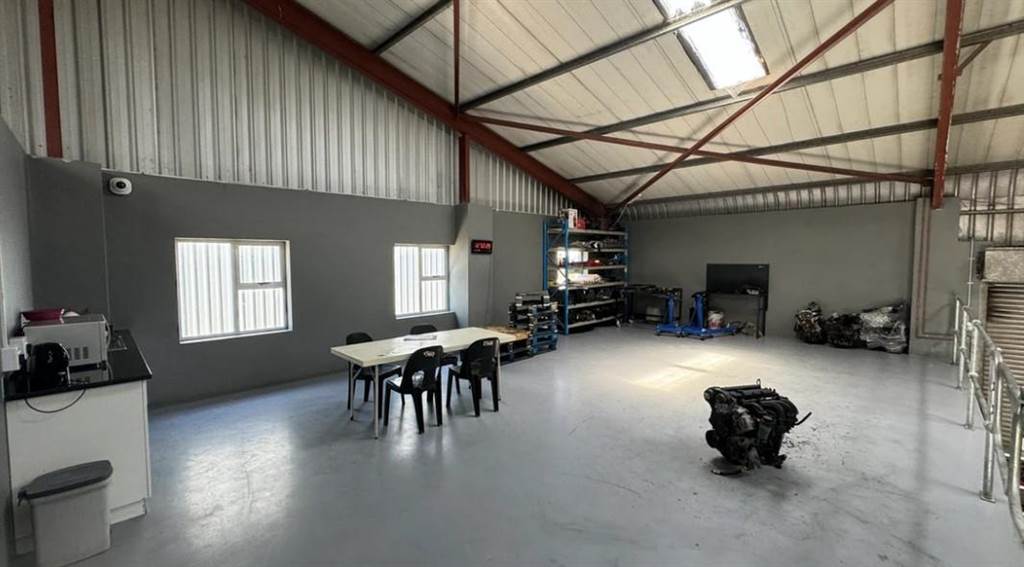 640  m² Industrial space in Greenbushes photo number 4