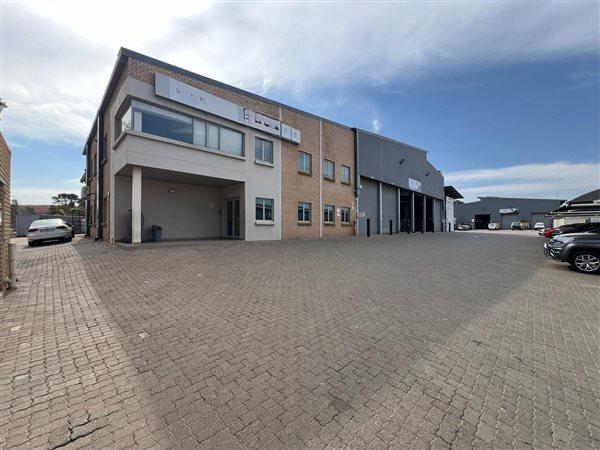 1 710  m² Industrial space