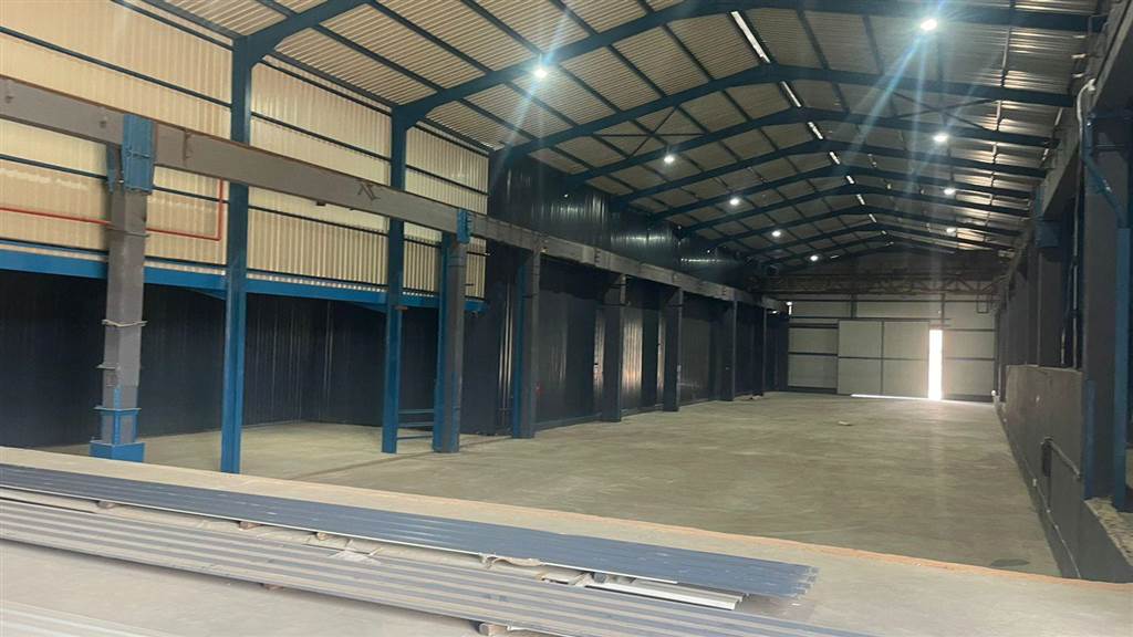 2000  m² Industrial space in Atteridgeville photo number 13