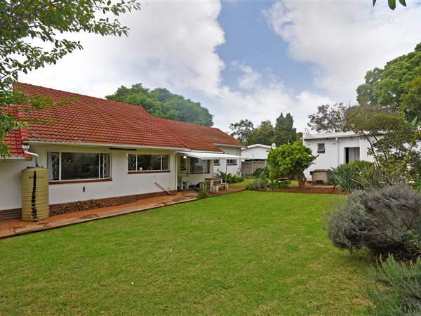 3 Bedroom House 3 Bedroom House