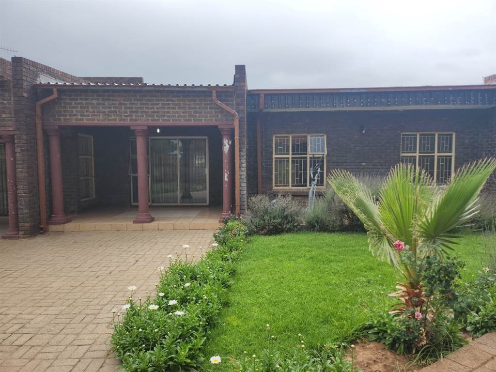 4 Bed House in Mmabatho