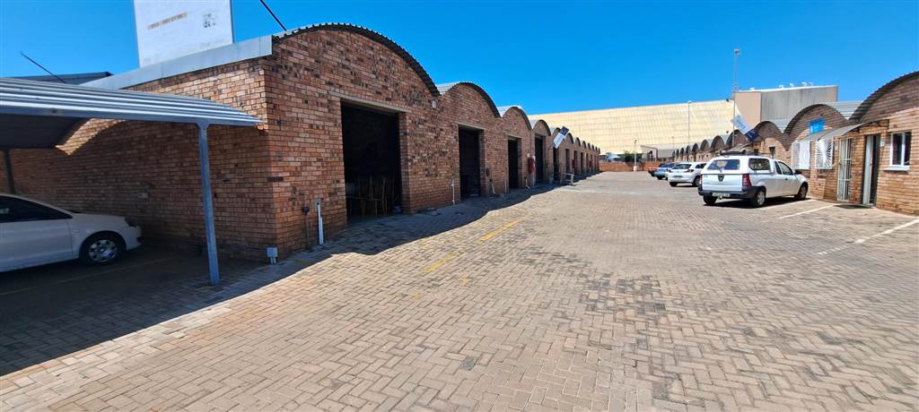 110  m² Industrial space in Middelburg Central photo number 4