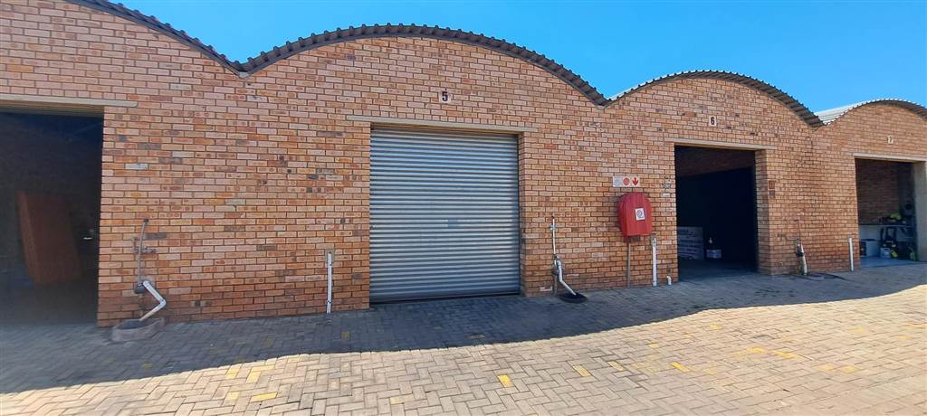 110  m² Industrial space in Middelburg Central photo number 7