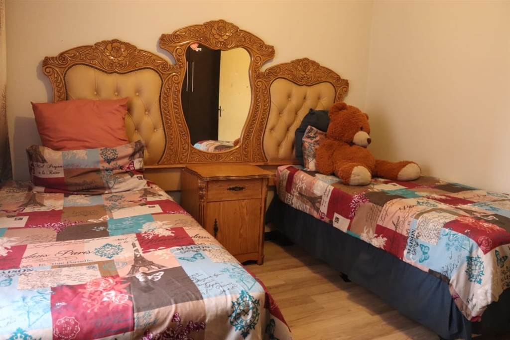 3 Bed House in Vosloorus photo number 21