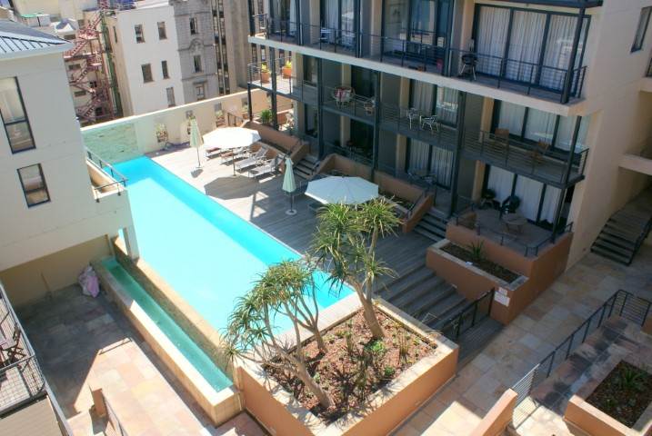 1 Bed Apartment in Cape Town City Centre photo number 19