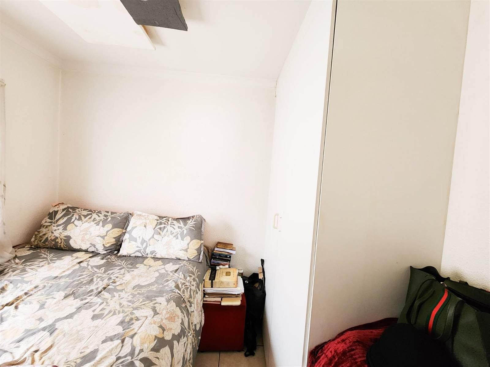 2 Bed Apartment in Aureus photo number 9