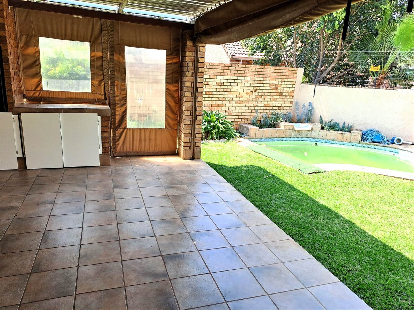 3 Bed Townhouse in Highveld photo number 16