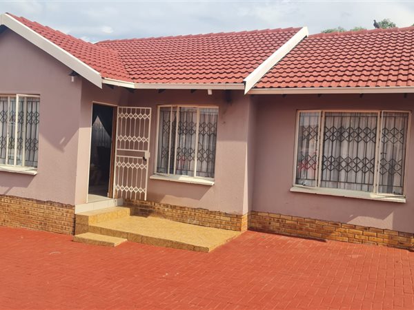 3 Bed House in Tlhabane