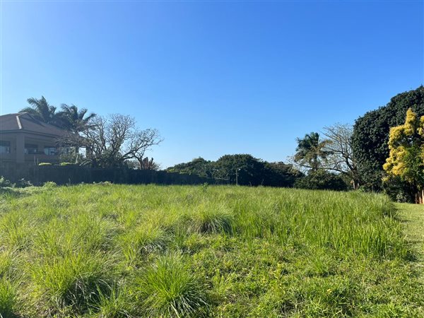 2 039 m² Land