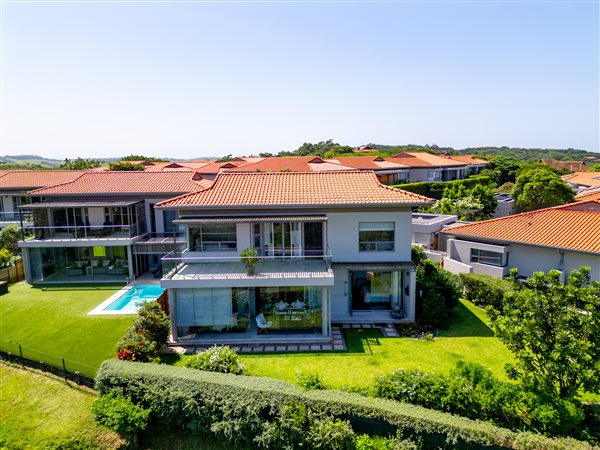 3 Bedroom Townhouse 3 Bedroom Townhouse