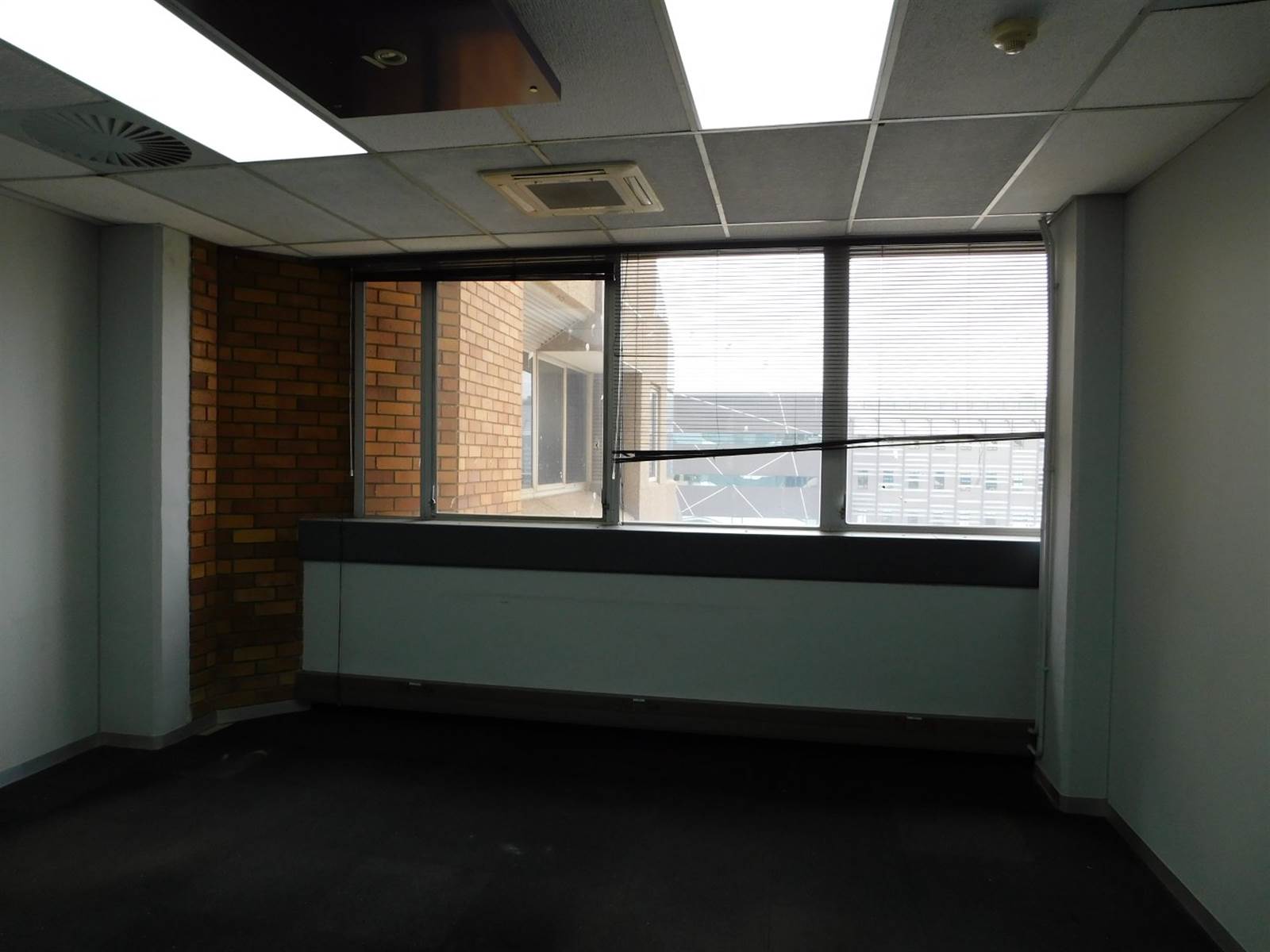 1306  m² Office Space in Ferndale photo number 14