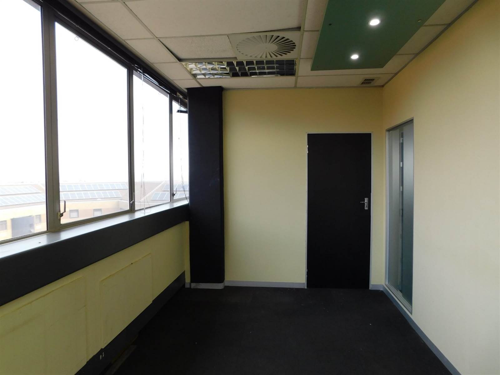1306  m² Office Space in Ferndale photo number 20