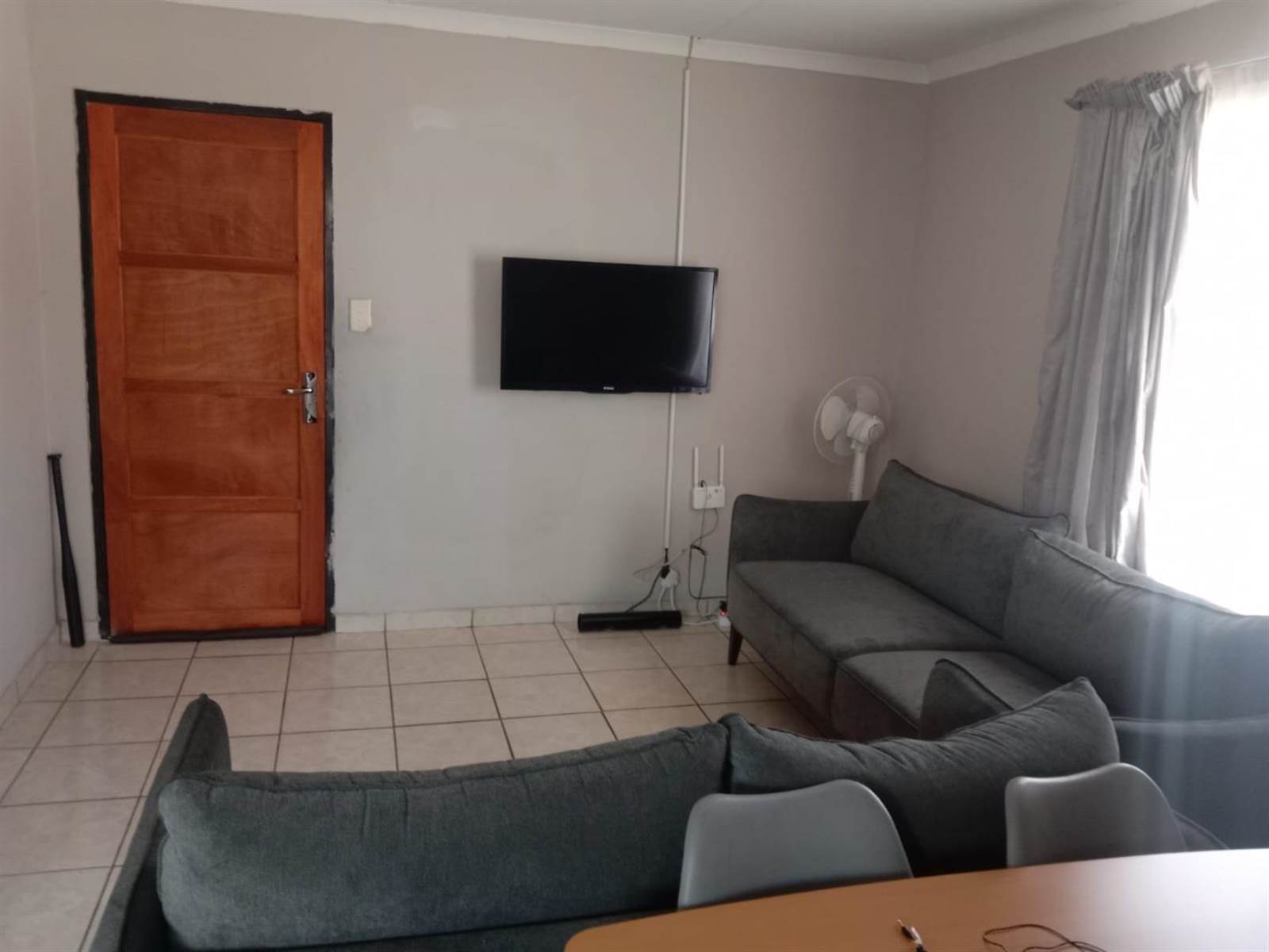 3 Bed House in Atteridgeville photo number 9