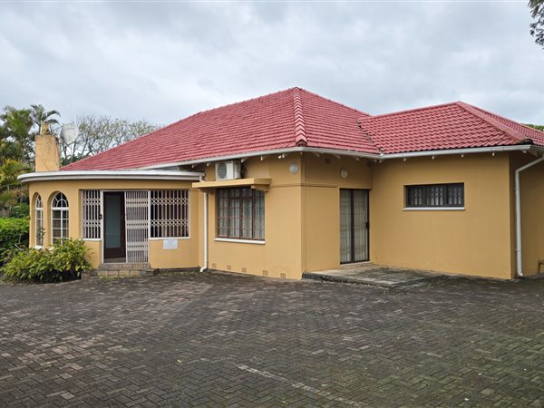 3 Bedroom House 3 Bedroom House