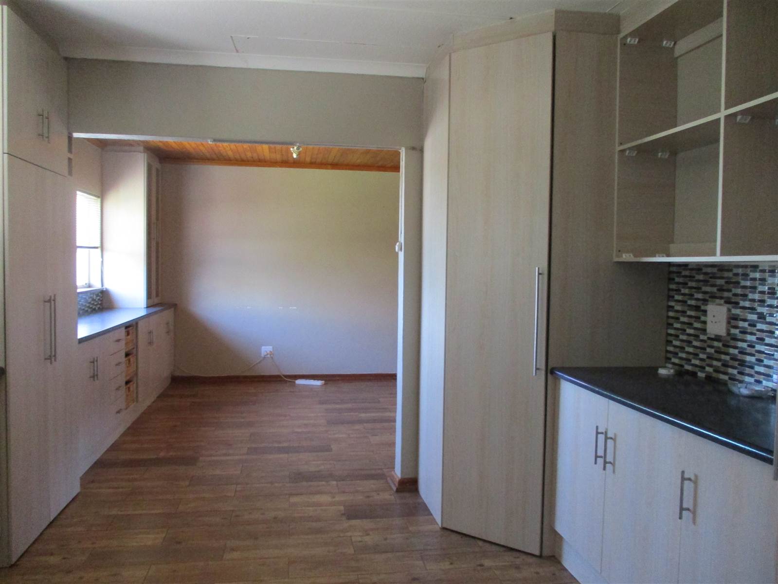 5 Bed House in Graaff Reinet photo number 18