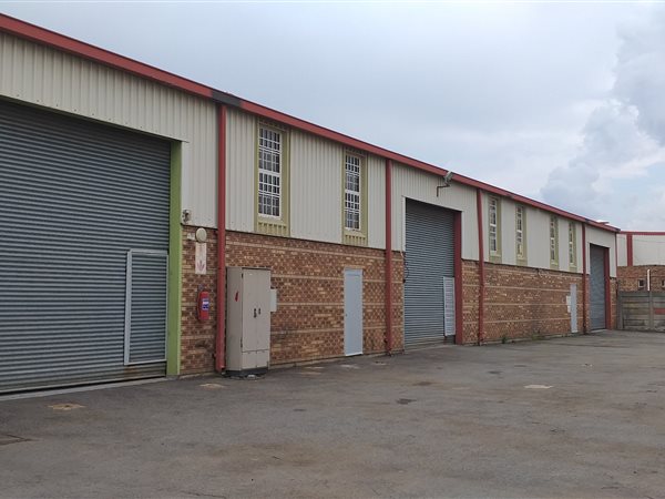 816  m² Industrial space