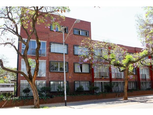 2 Bedroom Flat 2 Bedroom Flat