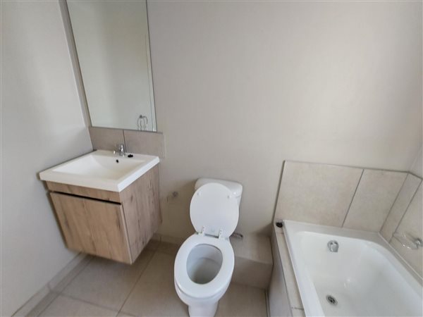 3 Bedroom Townhouse 3 Bedroom Townhouse